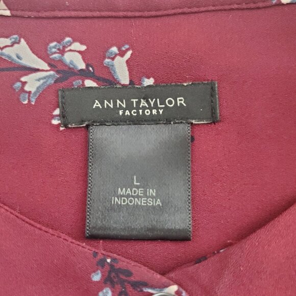 Ann Taylor Womens Burgundy Floral Popover Top Size L Peated Cuff Office Career - Picture 4 of 8